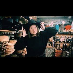 Meet your Posher, Carolynn